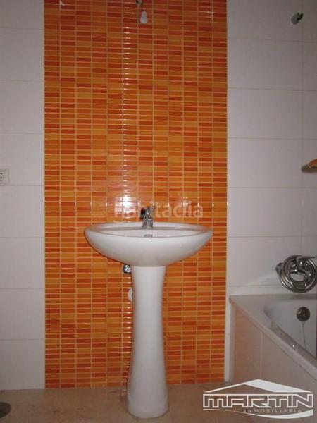 Foto 4edb680a-a048-446e-9477-dc0096295362. Piso en de luis alberto de cuenca 70 en El Valle Lucena