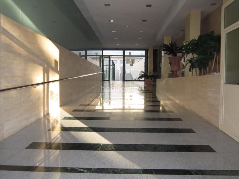 Foto 66ab62c7-8eba-4acd-b665-28e2e9dc7d5b. Piso en de luis alberto de cuenca 70 en El Valle Lucena