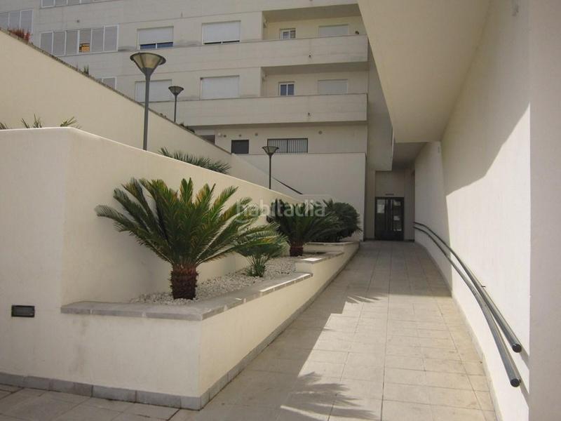 Foto 6f0e61d8-7d57-4a8b-9ce9-8751a46f8b2c. Piso en de luis alberto de cuenca 70 en El Valle Lucena