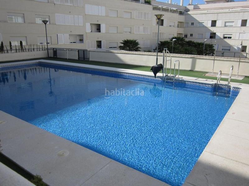 Foto cfaeebcc-e596-476c-b6f3-fc1b87ae5d08. Piso en de luis alberto de cuenca 70 en El Valle Lucena