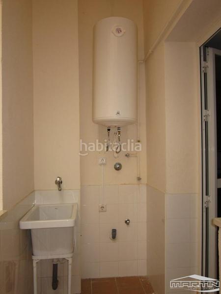 Foto 13a091ae-3450-48a8-9936-db601794ab48. Piano terra in de luis alberto de cuenca 70 in El Valle Lucena