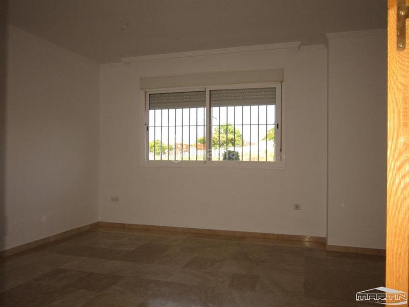 Foto 35b6b82e-4f88-4497-9789-0d8f39df8237. Piano terra in de luis alberto de cuenca 70 in El Valle Lucena