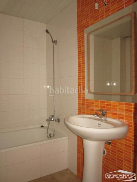 Foto aa94e394-e1c4-412d-90dd-a2d277e7e6ab. Piano terra in de luis alberto de cuenca 70 in El Valle Lucena