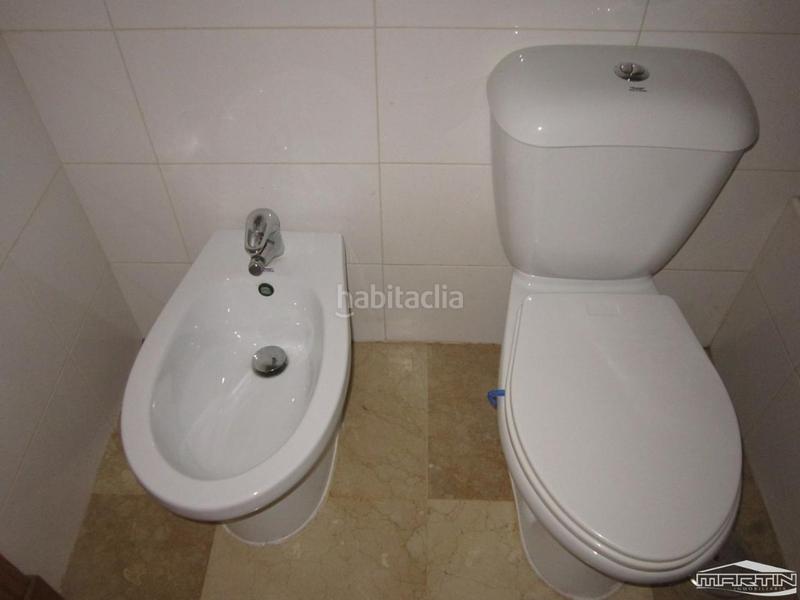 Foto d6116fd4-74b3-4a7f-8344-0a9a933dd25e. Piano terra in de luis alberto de cuenca 70 in El Valle Lucena