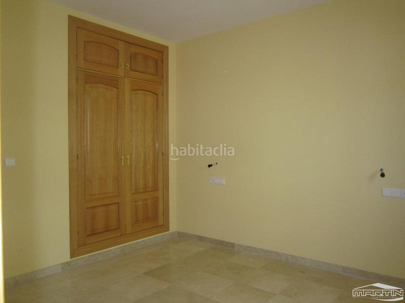 Foto 5bb4802a-a633-4fd7-b3db-aa58b18942e5. Flat in de luis alberto de cuenca 70 in El Valle Lucena