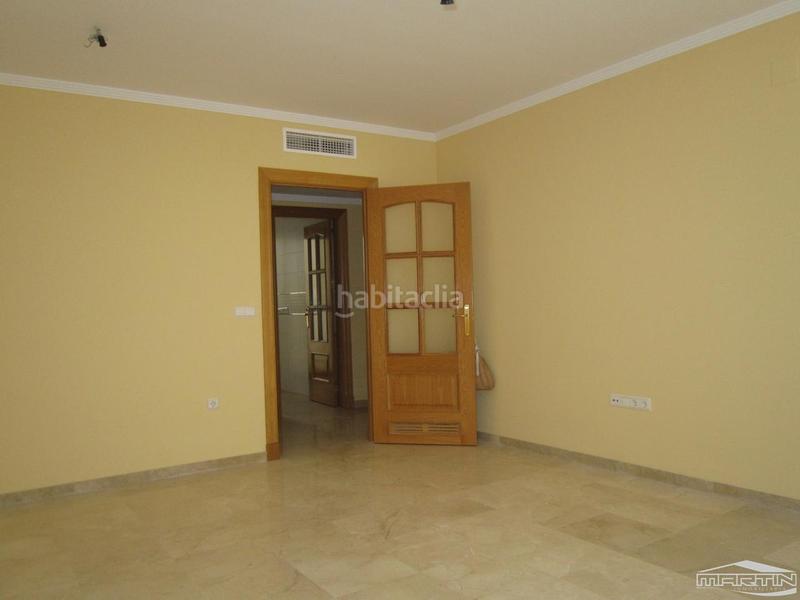 Foto 73158921-254c-4e9c-880d-4c59597e3968. Flat in de luis alberto de cuenca 70 in El Valle Lucena