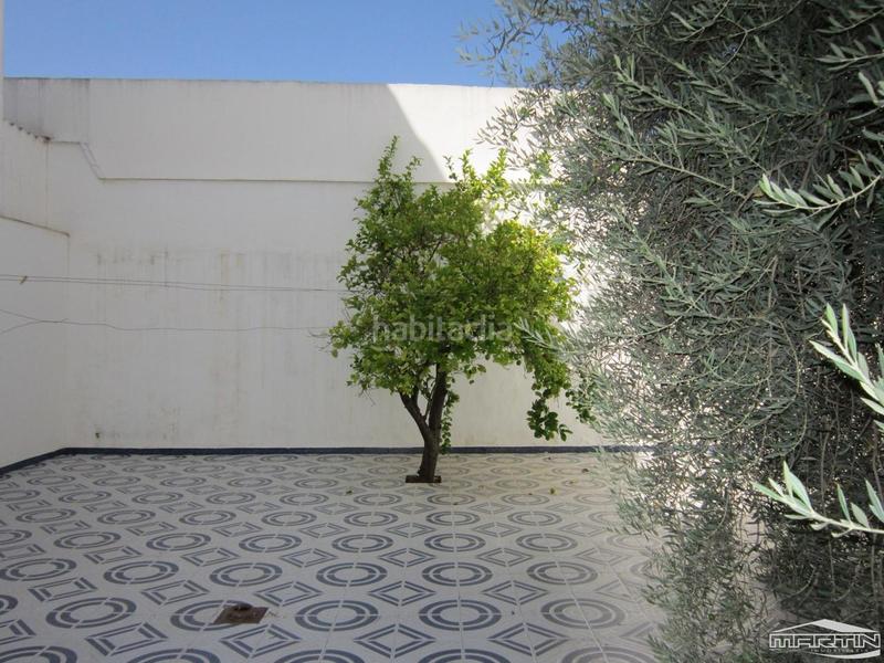 Foto 94017f26-105f-4920-bd52-5b4ac480fd4e. Casa en Centro Lucena