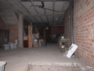 Local Comercial a Avenida de la Infancia 6