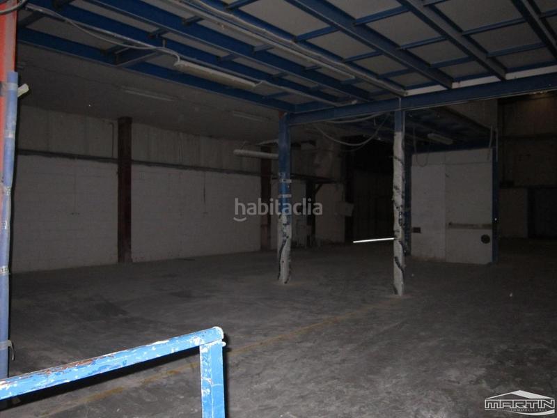 Foto fd8af3d7-e190-4c33-aa1d-b03f98f7cf4c. Fabrikhalle in Poleares Lucena
