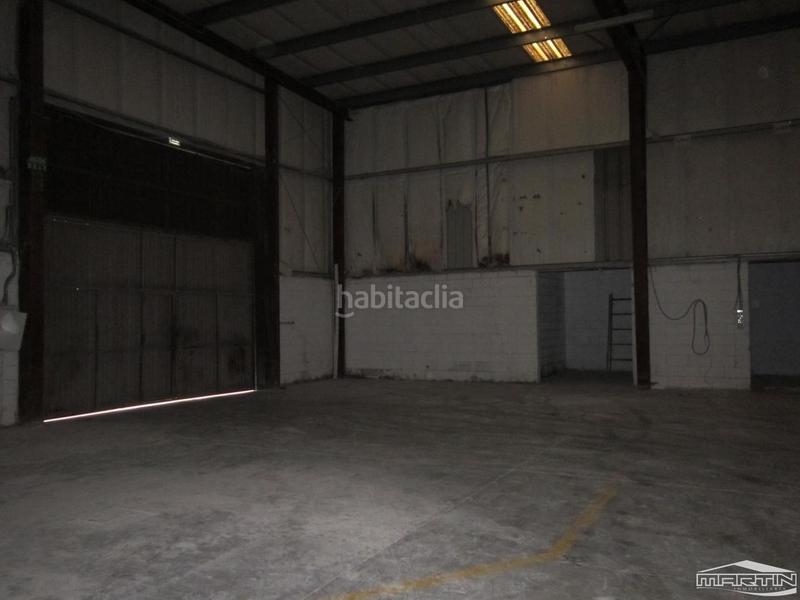 Foto 9b9c744d-bcee-46d0-850f-a5f60d14cef6. Bâtiment à usage industriel dans Poleares Lucena
