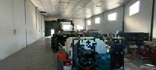 Nau industrial a Poleares