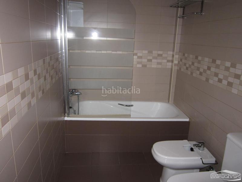 Foto b46968f3-c6cd-4c7d-a280-c42d41390535. Alquiler piso en Centro Lucena