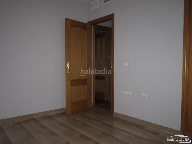 Foto eb961de0-a50c-40ea-96d4-08c04e1322ca. Alquiler piso en Centro Lucena