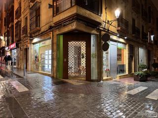 Business premise in Centro