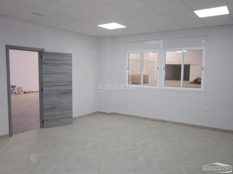 Foto 1ddd3c8c-b8c2-4f30-a5a9-ebd0e074754a. Nau industrial a Las Vegas - Campoaras Lucena