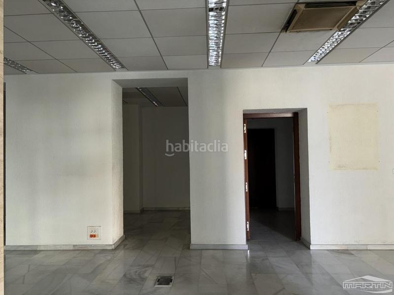 Foto d06f9844-b87d-4c1e-bbb1-dad3543d8de6. Local comercial en de españa 9 en Baena