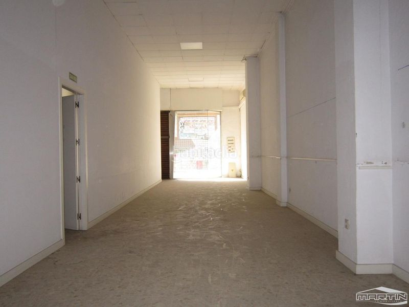 Foto bcab8f9d-4b33-42c3-a2bc-dd23f35b6cb3. Local comercial a Centro Lucena