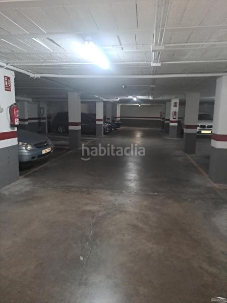 Foto 604b4c5f-d8b0-4b3b-9d33-09129637dae2. Car parking in San Francisco Lucena