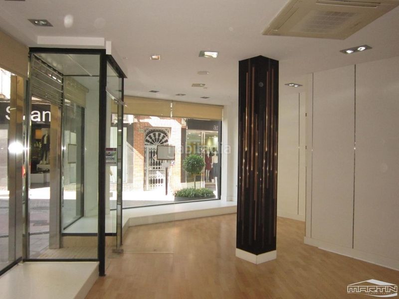Foto 71879c00-09d4-4b24-b208-962a63e74c48. Local comercial a Centro Lucena