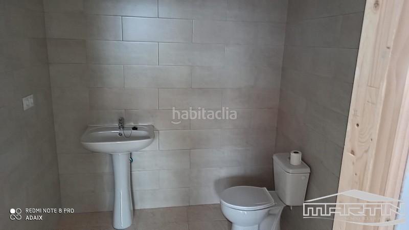 Foto a2caf93c-422b-4473-9c85-1c646c7f2060. Local comercial a Centro Lucena
