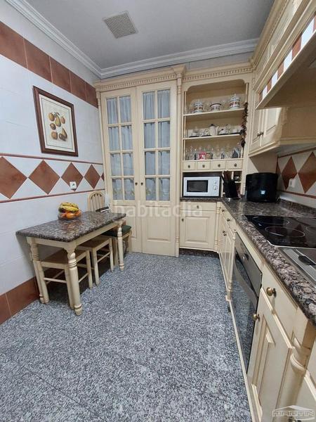 Foto f31c681b-4090-4048-b74c-d69b0b977017. Haus in Centro Lucena