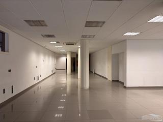 Lloguer Local Comercial a Centro