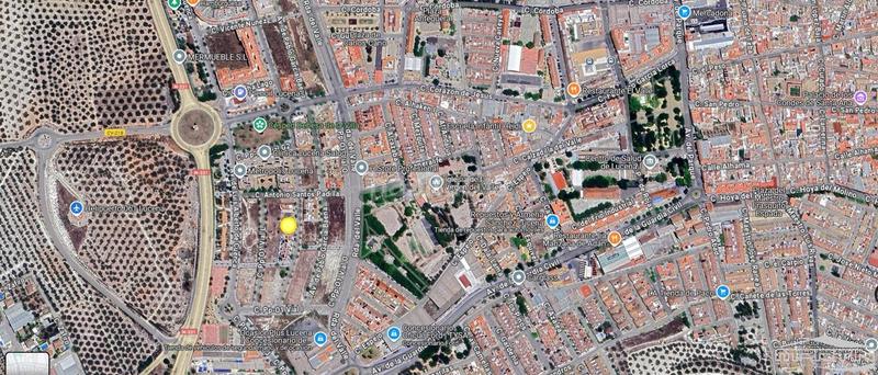 Foto 45cd4a4f-5fe4-420f-b9cb-3473442678a6. Terreno residenziale in El Valle Lucena