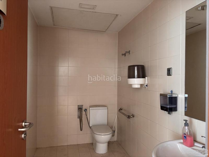 Foto 4d8e4026-e833-4f98-89b1-aa1bbb6e6561. Local commercial dans San Francisco Lucena