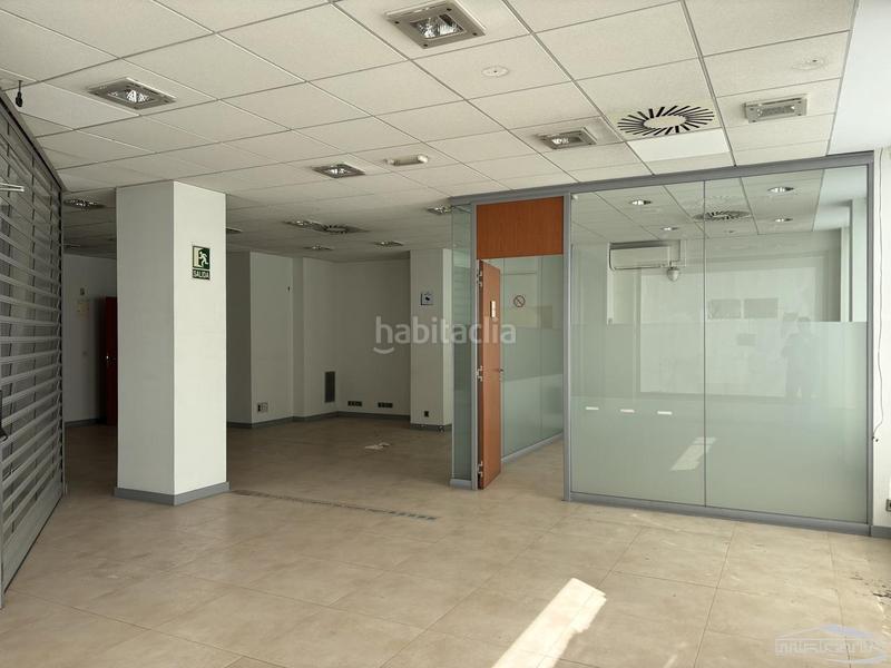 Foto 83917be0-d4ac-4ddc-89d9-09c470889034. Local commercial dans San Francisco Lucena