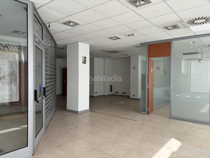 Foto cb28b11a-56fc-41dd-b5d0-5a24d6c7f2b7. Locale commerciale in San Francisco Lucena