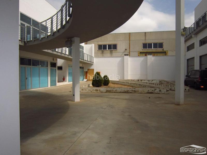 Foto 84ebecaa-04b3-40b8-9380-4496a485ee00. Miete büro in Las Vegas - Campoaras Lucena