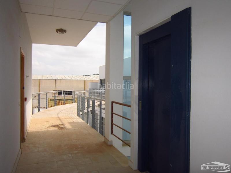 Foto 37c05a92-b43b-40e4-bc2f-2789be6704ea. Rent office space in Las Vegas - Campoaras Lucena