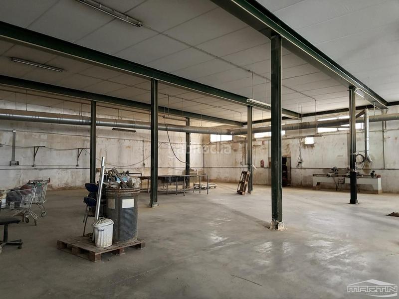 Foto 50c00c6a-03b0-4535-ae58-6e88a17d4663. Rent industrial building in Las Vegas - Campoaras Lucena