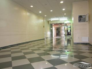 Lloguer Local Comercial a Centro