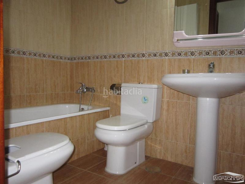 Foto ce1eaf6a-8153-42f9-acb6-9005fc7c65f0. Planta baja en Poleares Lucena