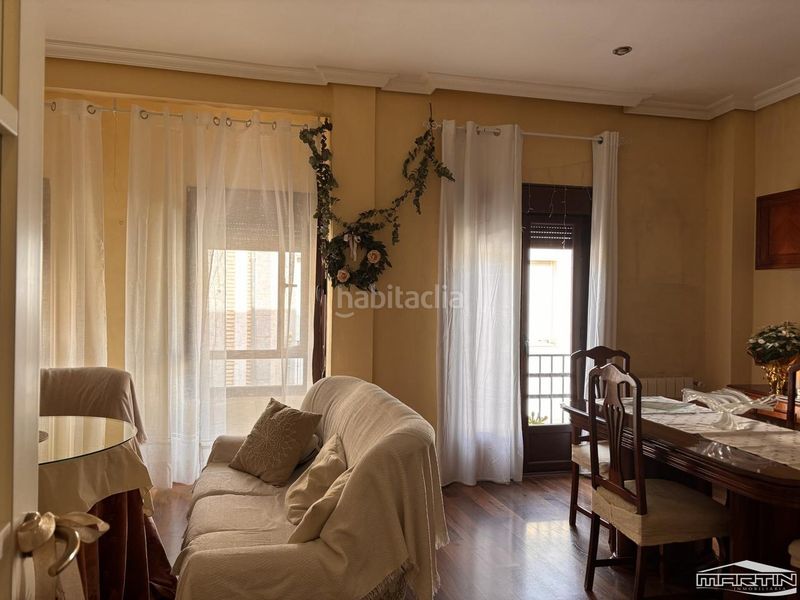 Foto 3c21ec73-9d28-417d-813d-5c7aa2793e16. Pis a Centro Lucena