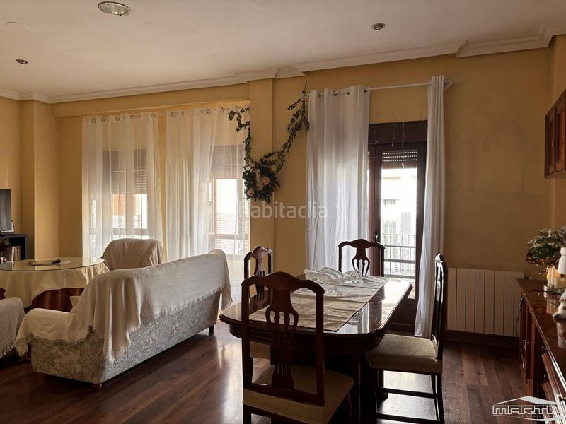 Foto aa4f67b3-1dfe-4ccb-a90b-8dd16c4033cb. Pis a Centro Lucena