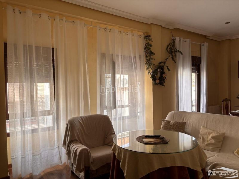 Foto ec42cfbe-e656-43ea-8f4c-0d019baf78cf. Pis a Centro Lucena