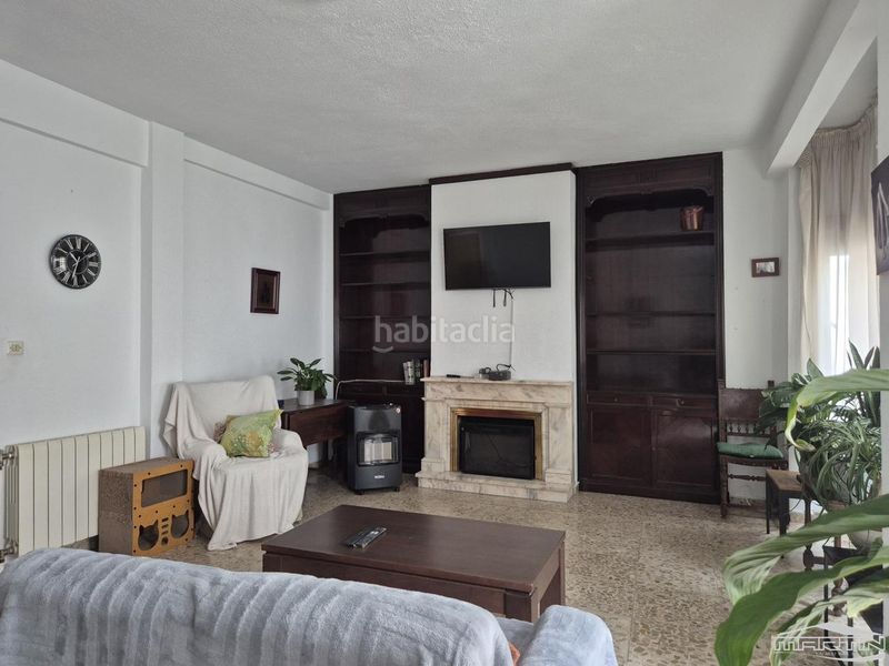 Foto c0abfccf-a7e7-4596-8b33-edbe9ac64ee9. Pis a Centro Lucena