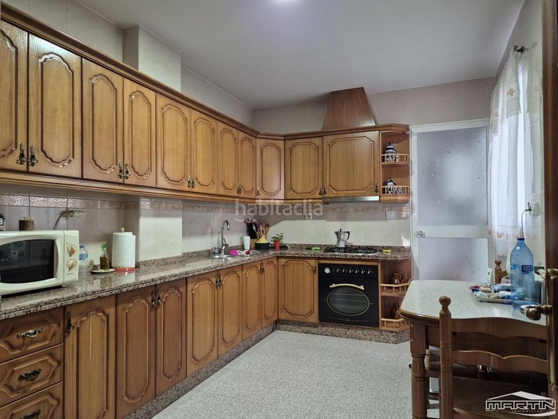 Foto 09bd4ad0-d62d-439d-82f0-4623b79c66a6. Casa a jardín Lucena Lucena
