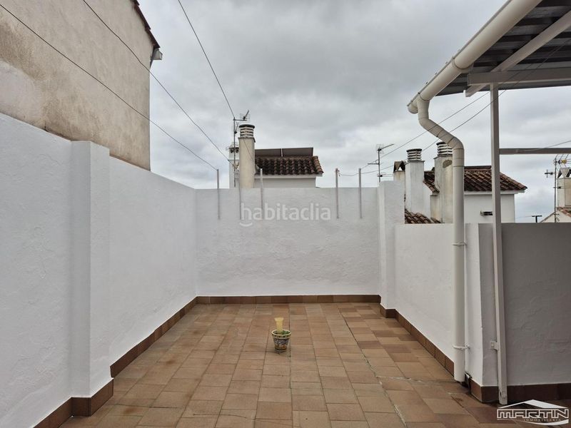 Foto 37b6c561-00ce-4580-8bd2-7a57b62b4513. Casa a jardín Lucena Lucena