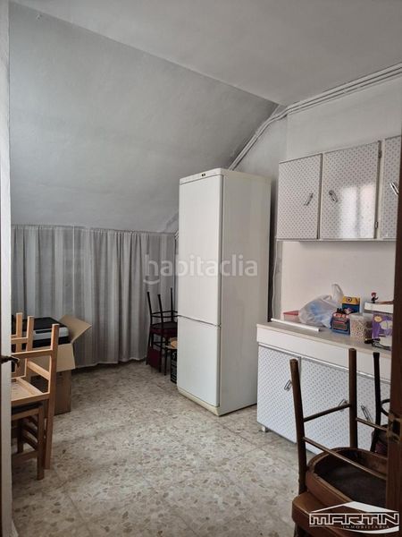 Foto a933cfd6-4b48-4977-af79-5a2d88cb7076. Casa a jardín Lucena Lucena