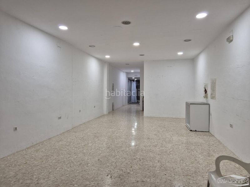 Foto 8d309579-6ea8-4e79-ba24-74fb072fdc68. Local comercial a Centro Lucena