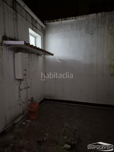 Foto b3ce8c0a-09ed-49c6-addd-86c62ae950f0. Local comercial a Centro Lucena