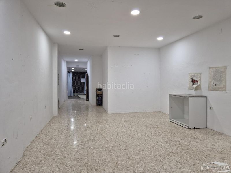 Foto de9a144d-ff1b-4eb9-ba16-1fb89f9a96fc. Local comercial a Centro Lucena