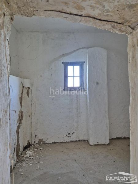 Foto f258f420-300c-4254-a880-5904dd83bc38. Casa amb piscina a Las Vegas - Campoaras Lucena