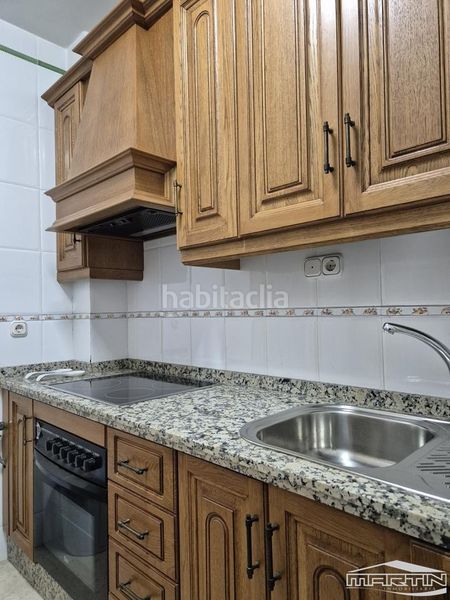 Foto cdc034f6-7a0f-408f-b6f0-ec76fb2f8353. Piso en Centro Lucena