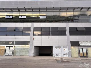 Car parking in Luisa lopez fijo 1