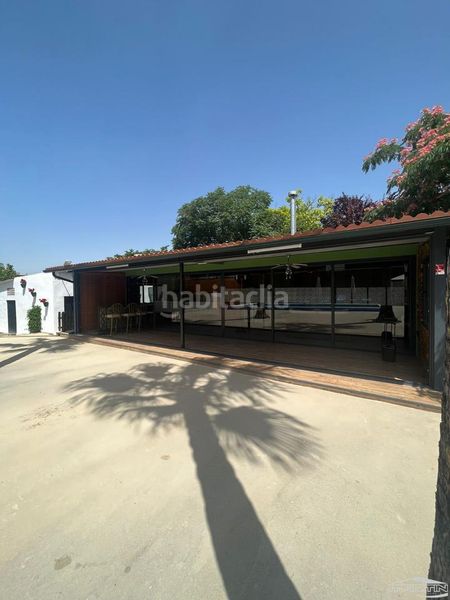 Foto 7dba7168-27ce-4ae8-b127-abc2e7307619. Casa amb piscina a Las Vegas - Campoaras Lucena