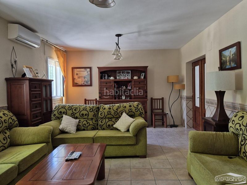 Foto c96dea4d-62a5-4ee2-b0fe-4dc554fdf135. Casa amb piscina a Las Vegas - Campoaras Lucena